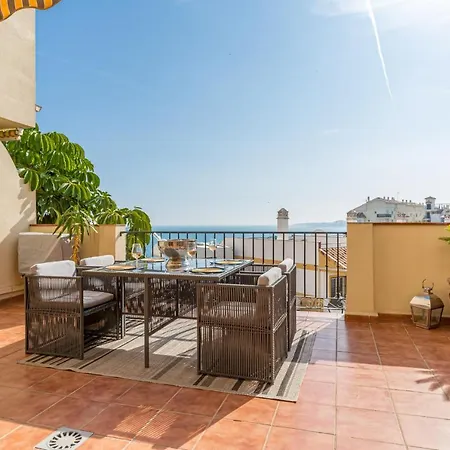 2 Bed Apartment, Big Terrace, Pool, Views + Beach! Appartement *